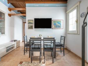 La Dama dei Fiori Apartment img6