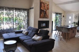 Villas Maison avec piscine, jaccuzi, hammam a 800 m du lac : photos des chambres