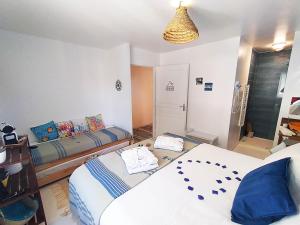 Maisons d'hotes Dream of Mediterranean house, Jacuzzi, BBQ, Delices ensoleilles : photos des chambres