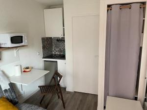 Appartements Studio renove proche de toutes commodites Chambray : photos des chambres