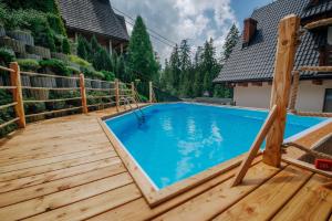 Dom Wczasowy OLIWIA Basen & Jacuzzi