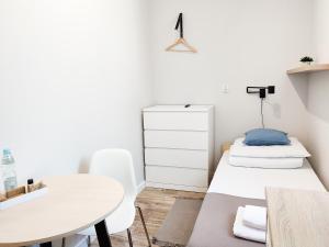 Apart Hostel S8