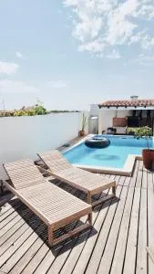 Retreat Center - Which-House - Casais Brancos