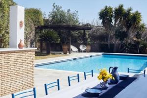 Villa Calypso, idyllique villa avec piscine et vue mer