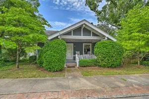 Bright Greensboro Escape about 1 Mi to Downtown - ماكلينزفيل
