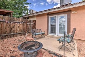 Quaint and Welcoming Kanab Home with Patio!