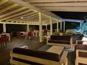 is benas country lodge