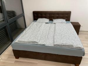 Moderný nový byt s bezplatným parkovaním v objekte, self-checking