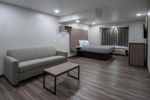 Americas Best Value Inn and Suites Lake Charles - 2hvězdičkové hotely ve městě Lake Charles