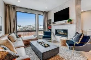 New Hideaway Park Luxury Loft 96 I Rooftop Hot Tub I Great Views I Best Price I FREE Adventures Daily - Hideaway Park