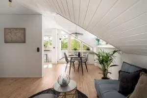 Wohlfühlwohnung mit Parkplatz, Zentral, schnelles Wlan, Bodensee & Schweiz Nähe - 辛根