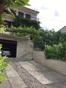 Apartments with a parking space Crikvenica - 5493
