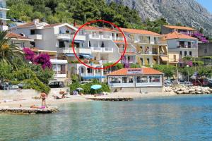 Apartments by the sea Podgora, Makarska - 11432 