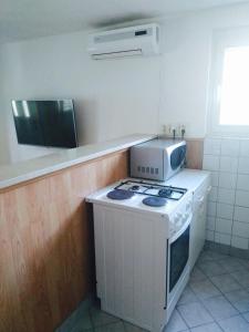 Apartments with a parking space Razanac, Zadar - 11429