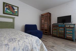 Apartments with parking space Kornic, Krk - 11506