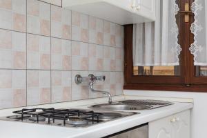 Apartments by the sea Sumpetar, Omis - 11462