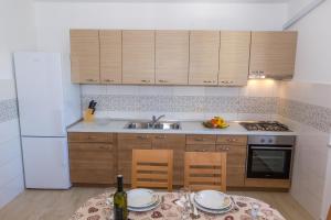 Apartments by the sea Veli Rat, Dugi otok - 11525