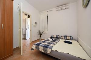 Seaside holiday house Novalja, Pag - 11512 
