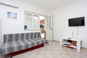 One-Bedroom Apartment with Terrace room in Apartment Split 11518b