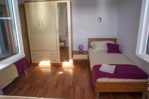 Apartments by the sea Zatoglav, Rogoznica - 11598