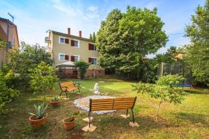 Apartments with a parking space Valbandon, Fazana - 11601 