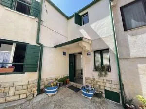 Apartments by the sea Kukljica, Ugljan - 11584 - Kukljica