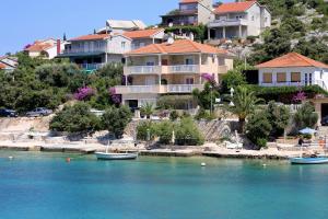 Apartments by the sea Cove Kalebova Luka, Rogoznica - 11616