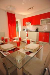 Holiday house with a swimming pool Sutivan, Brac - 11496