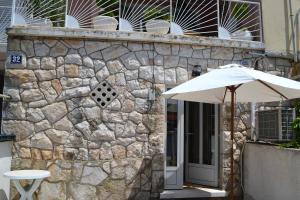 Apartments by the sea Vela Luka, Korcula - 11455