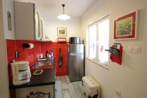 Apartments by the sea Vinjerac, Zadar - 13811