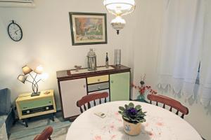 Apartments by the sea Vinjerac, Zadar - 13811