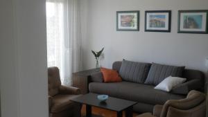 Three-Bedroom Apartment with Terrace and Sea View room in Apartments with a parking space Pula - 13830