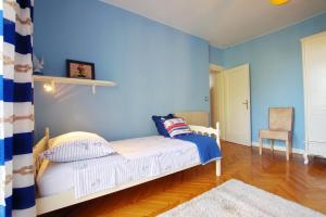 Apartments with WiFi Zadar - 13850