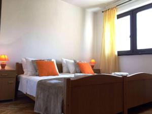 Apartments with WiFi Split - 13878