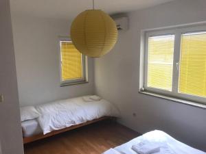 Apartments by the sea Palit, Rab - 13881