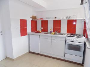 Apartments with a parking space Matulji Opatija 13890