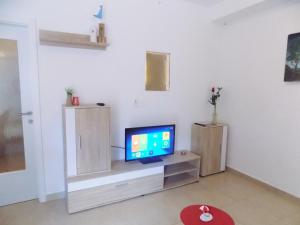 Apartments with a parking space Matulji, Opatija - 13890