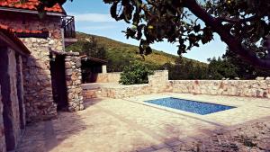 Family friendly house with a swimming pool Zagvozd, Zagora - 13901