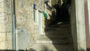 Apartments with WiFi Vis - 13929