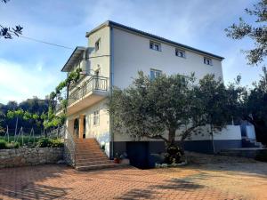 Apartments with a parking space Pakostane, Biograd - 14054 