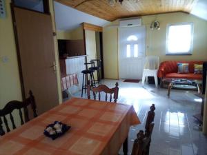 Apartments by the sea Krusevo, Novigrad - 14056