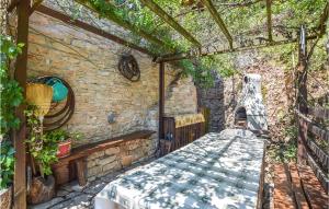 Amazing Home In Lamon With Wifi