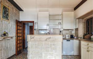 Amazing Home In Novo Selo With Wifi