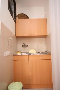 Apartments by the sea Zivogosce - Blato, Makarska - 6797