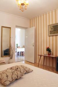 Apartments with swimming pool Tucepi, Makarska - 6817