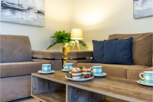 Shoal Towers 5, 11 Shoal Bay Rd - Air Conditioned, WiFi - fantastic location with water views