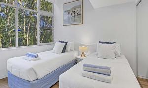 Little Cove Court - Apt 2