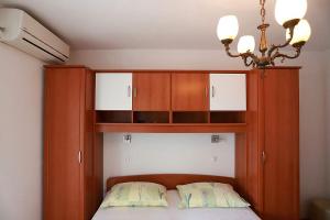 Apartments with parking space Baska Voda, Makarska - 6827