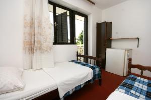 Rooms by the sea Podaca, Makarska - 6824
