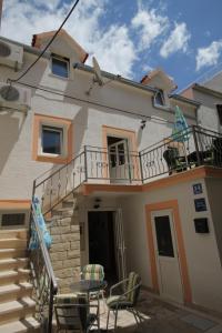 Apartments by the sea Baska Voda, Makarska - 6869